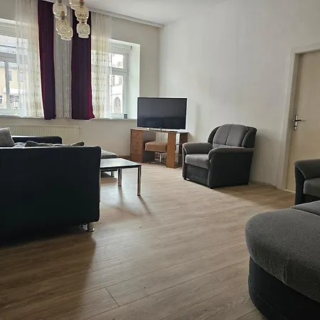 Fuer Familien, Montagen Arbeiter, Und Und Und, Sweet