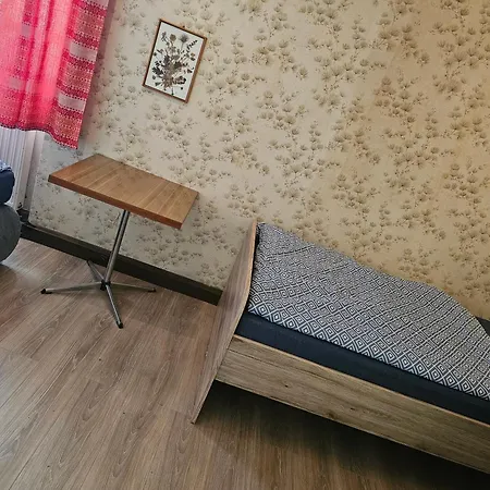 Für Familien, Montagen Arbeiter, Und Und Und, Sweet * Rosswein