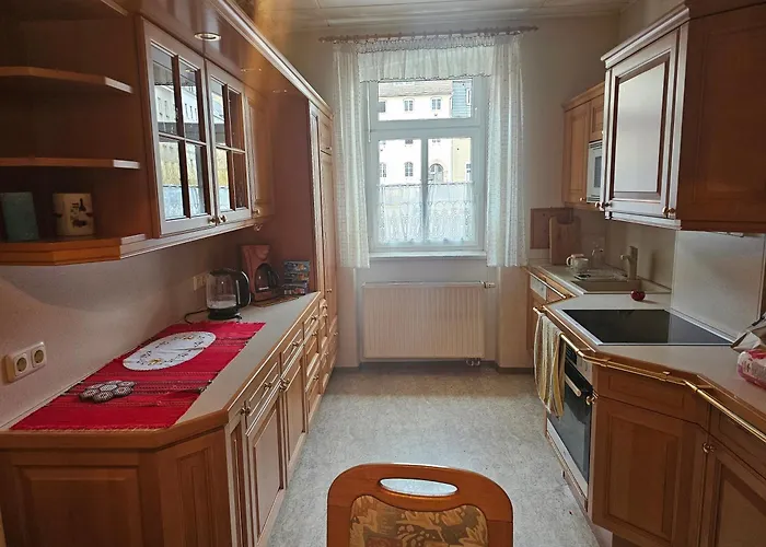 Fuer Familien, Montagen Arbeiter, Und Und Und, Sweet Apartament *