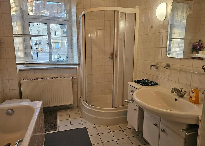 Fuer Familien, Montagen Arbeiter, Und Und Und, Sweet Rosswein