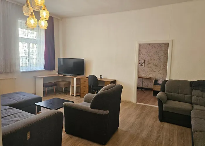 Fuer Familien, Montagen Arbeiter, Und Und Und, Sweet