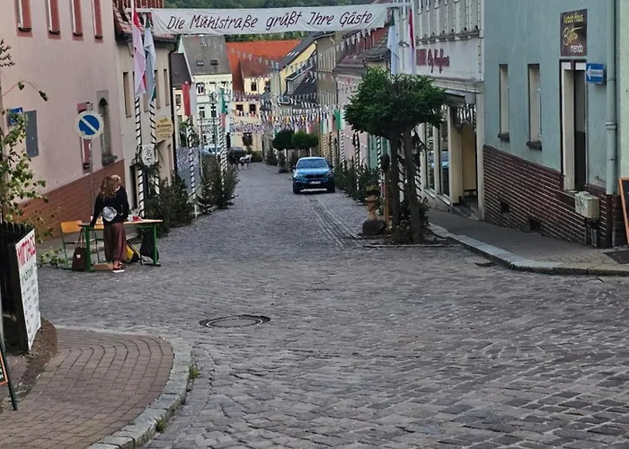 Fuer Familien, Montagen Arbeiter, Und Und Und, Sweet *